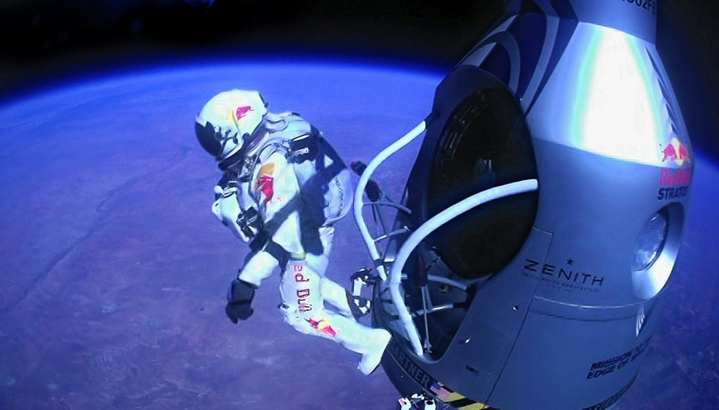 Felix-Baumgartner-Redbull-Stratos-High-Jump_resize