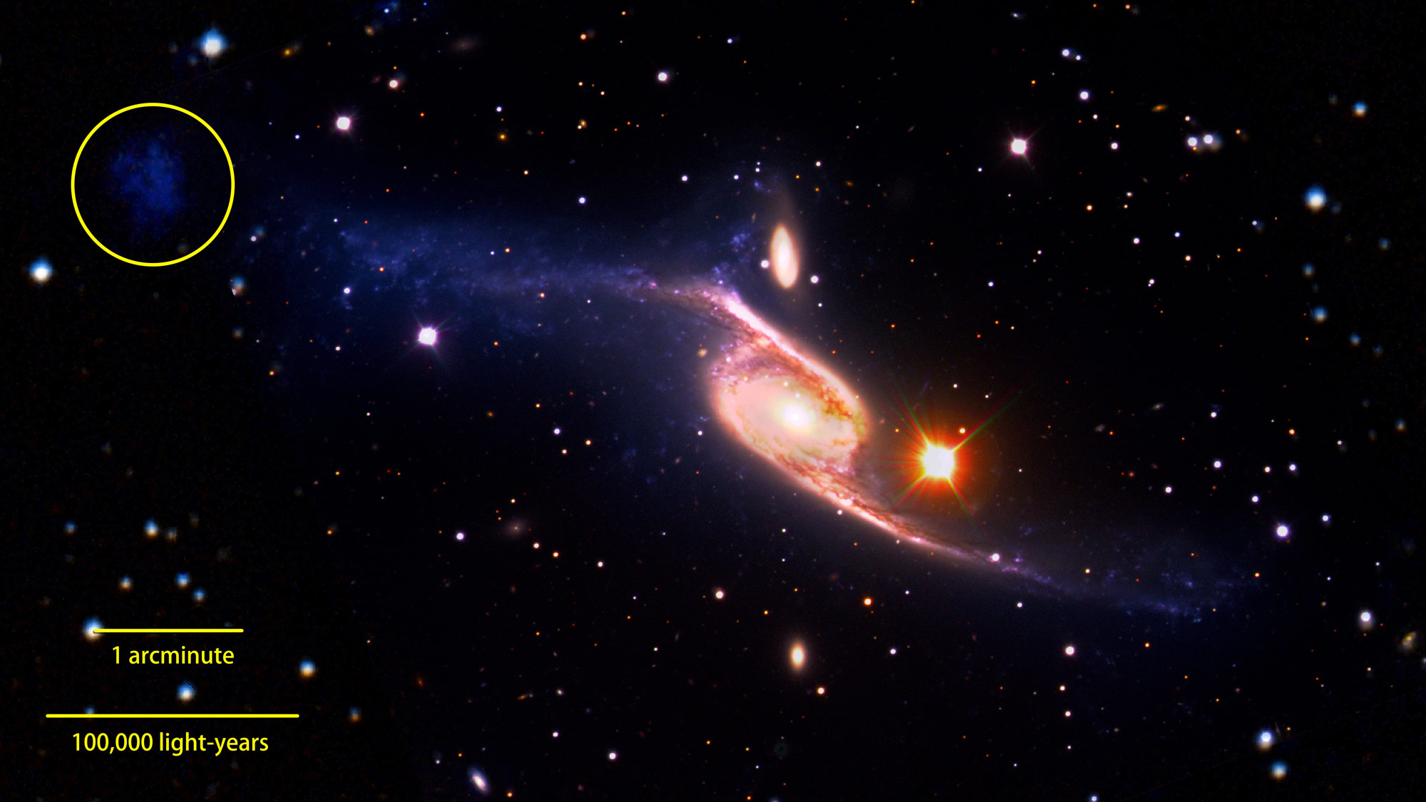 Kompozitni snimak džinovske prečkaste spiralne galaksije NGC 6872 (Foto: NASA’s Goddard Space Flight Center/ESO/JPL-Caltech/DSS)