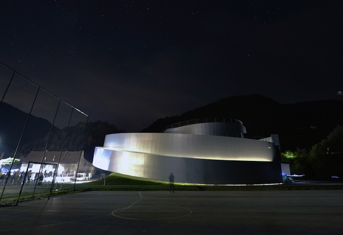 Svemirski centar u Vitanju (Foto preuzet sa buro247.hr)